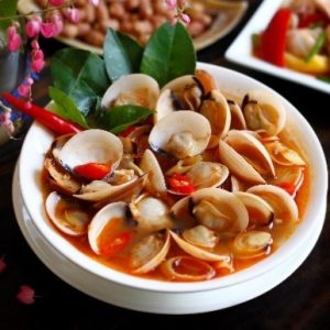 Ngao Biển Hấp Thái