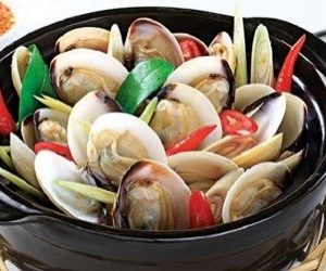Nghêu Hấp Sả